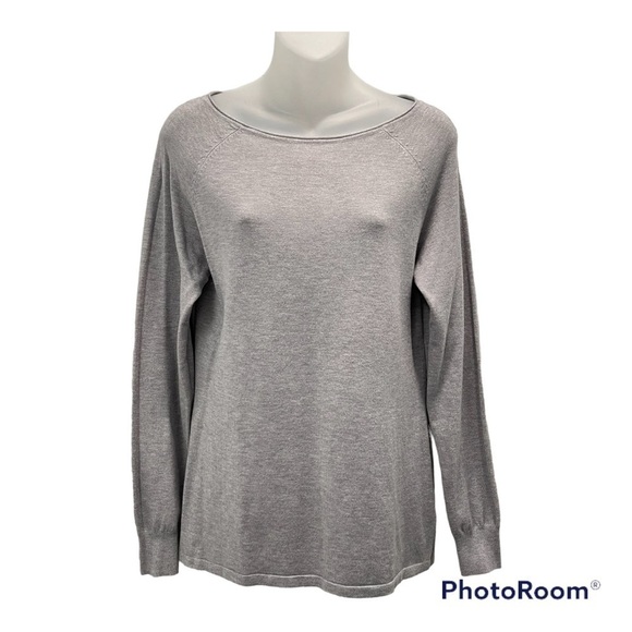 𝅺NWT cotton blend grey sweater size medium - Picture 1 of 10